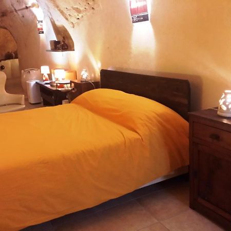 Matera In Medio Villa ภายนอก รูปภาพ