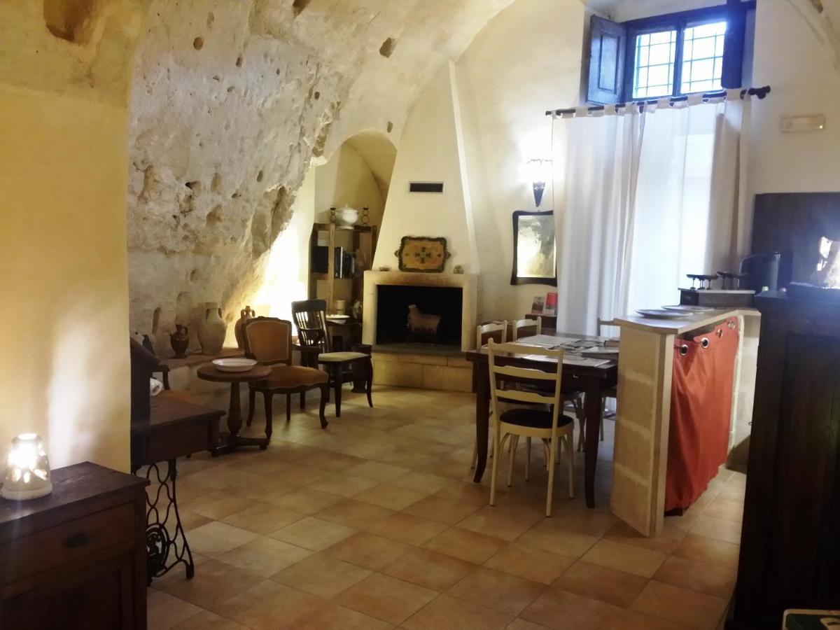 Matera In Medio Villa ภายนอก รูปภาพ