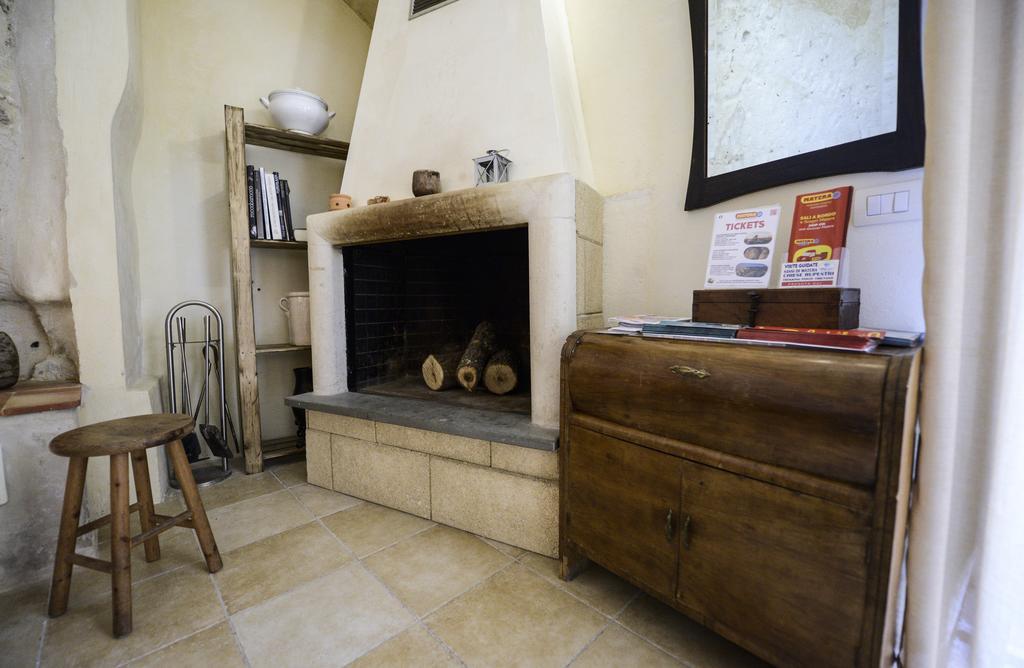 Matera In Medio Villa ภายนอก รูปภาพ