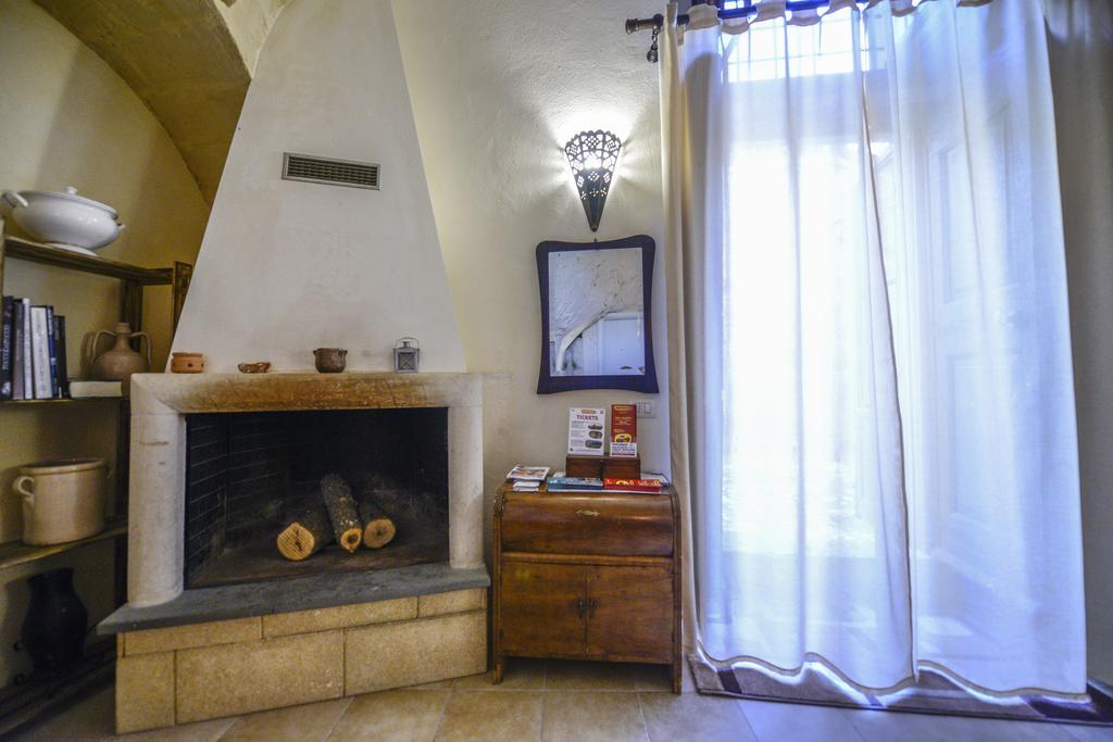 Matera In Medio Villa ภายนอก รูปภาพ
